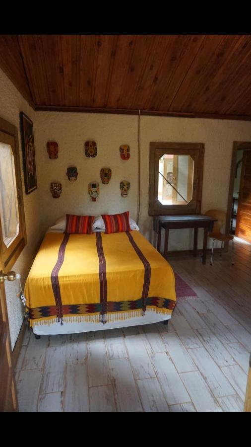 Pine Ridge Lodge San Ignacio Esterno foto