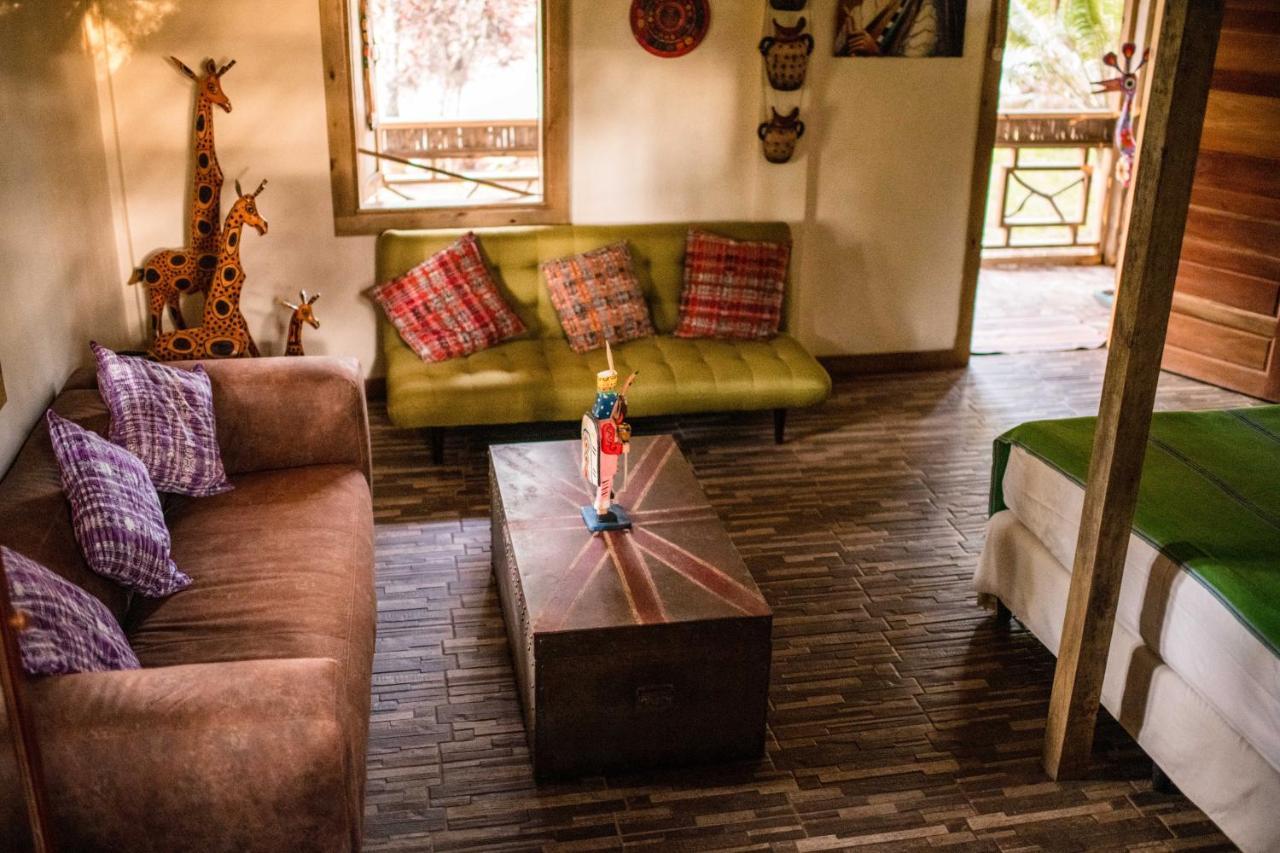 Pine Ridge Lodge San Ignacio Esterno foto