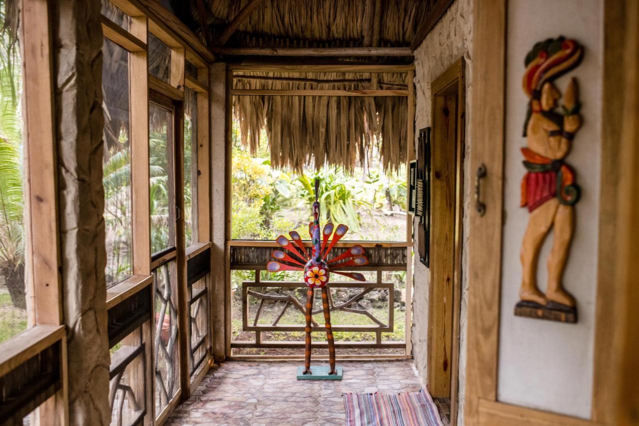 Pine Ridge Lodge San Ignacio Esterno foto