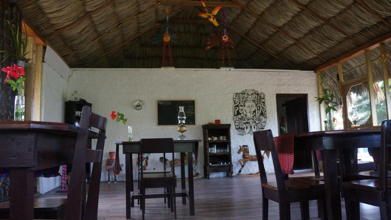 Pine Ridge Lodge San Ignacio Esterno foto